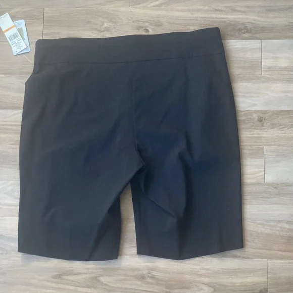 Ruby Rd black short pull on short with stretch slimming contour waistband 24W - Picture 13 of 17